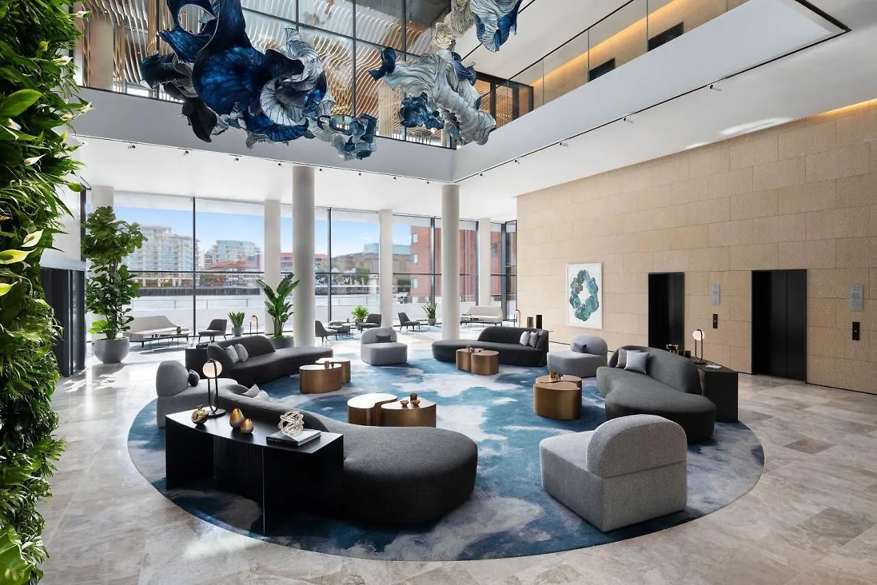1 Luxury Hotel in City of London for Effortless Urban Stays