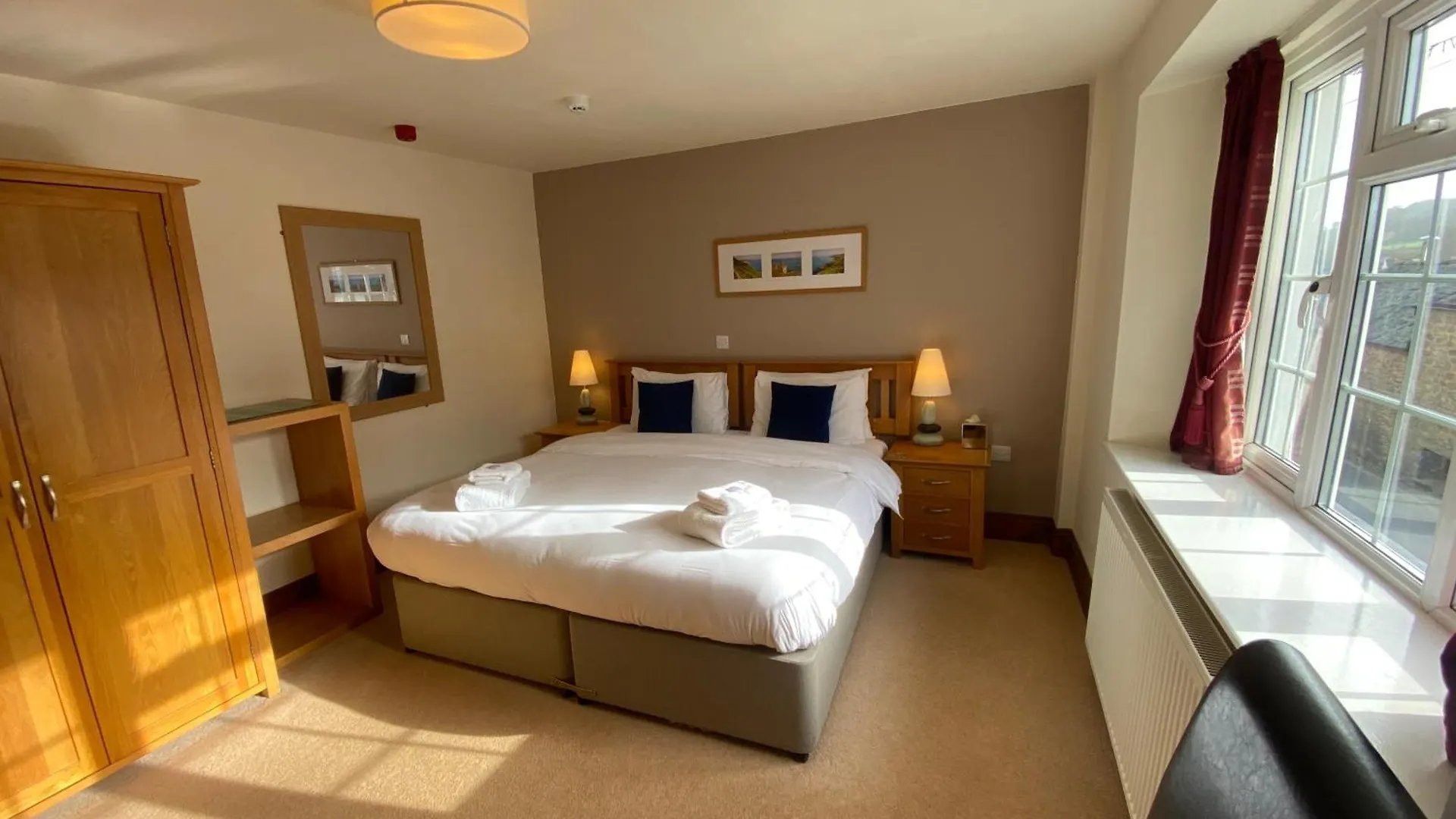 5 Hotels Near Cookworthy Museum Couples Actually Book