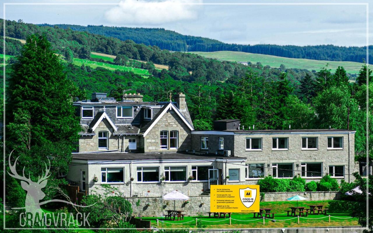 Where to Stay Near Cluny House Gardens: 2 Best 3-Star Hotels