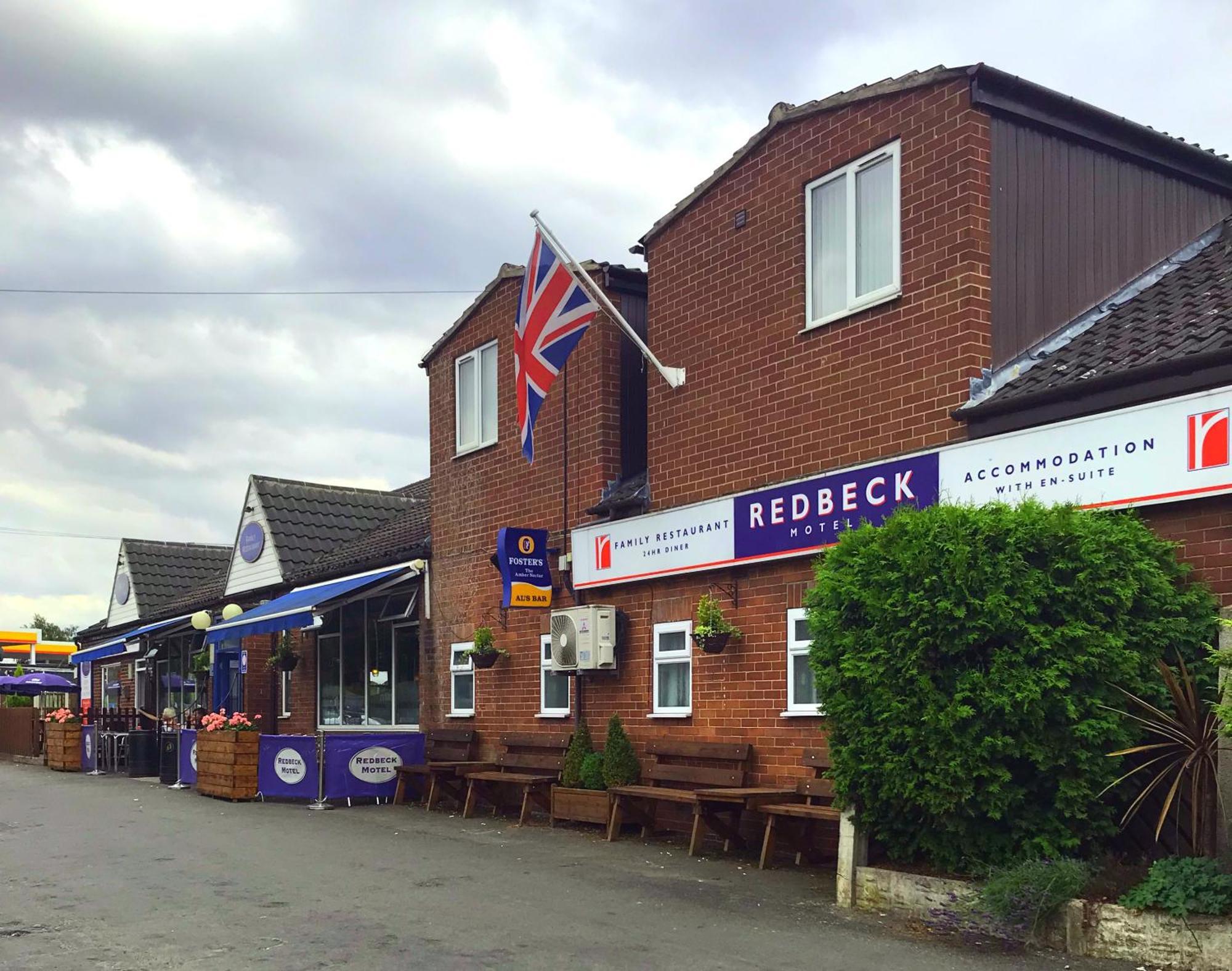 4 Family Hotels Near Woolley Park Golf Club Worth Booking