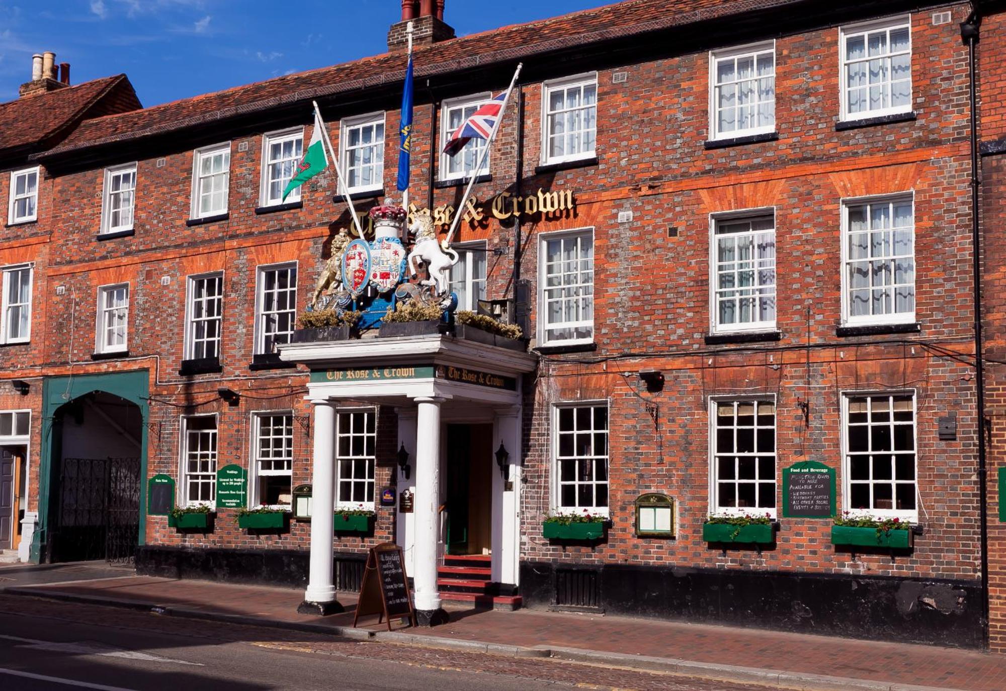 6 Budget Hotels in Kent That Won't Cost You the View